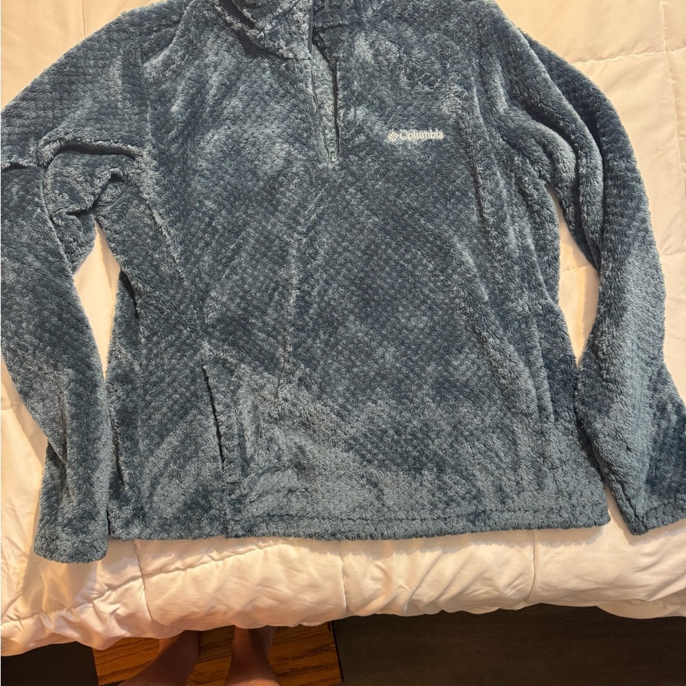 Columbia Fuzzy Hunter Green Pullover